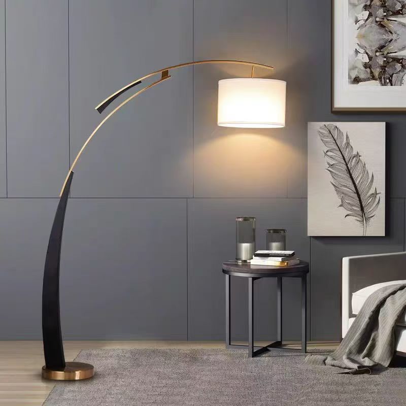 Lampadaire Arc Design REIK noir et doré