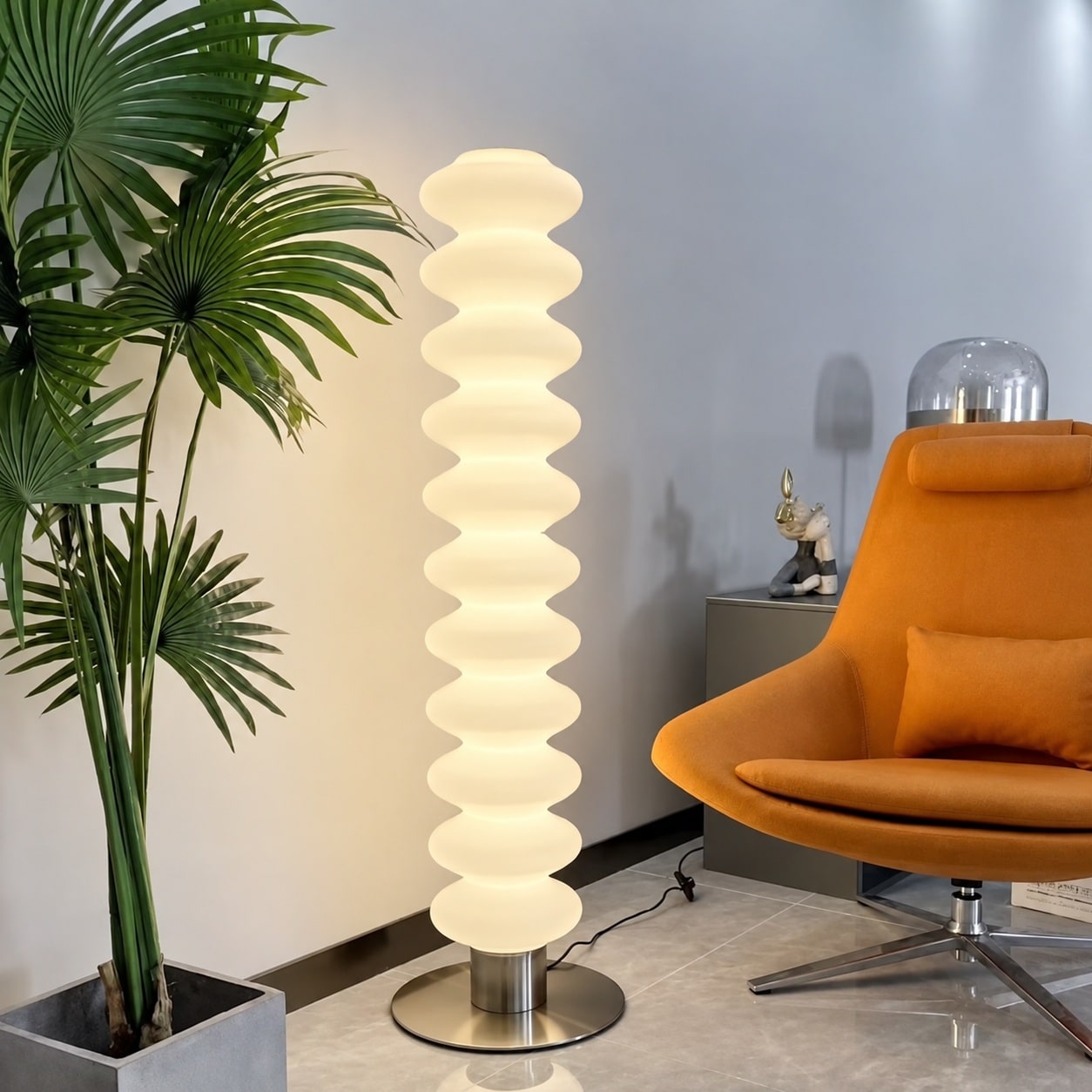 Lampadaire Sculptural Ondulé horile